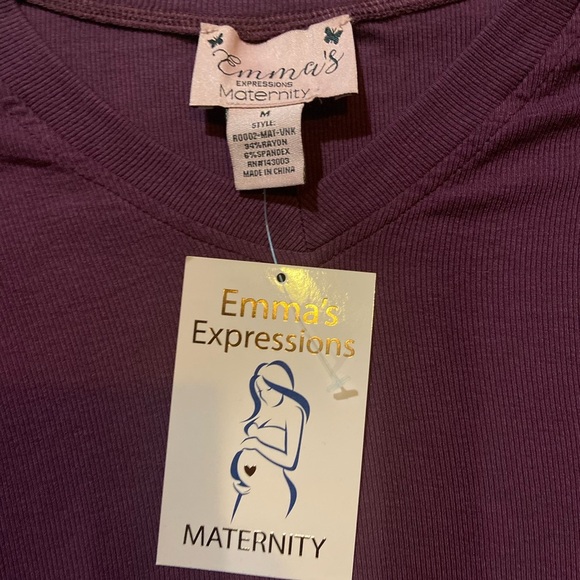 Emma Expression Maternity Top - Picture 2 of 9